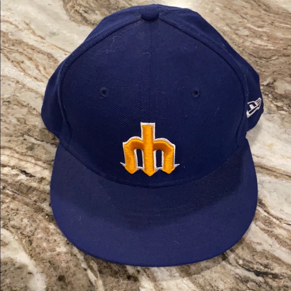 New era Mariners SnapBack hat with stickers